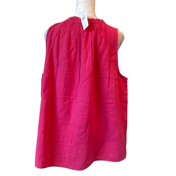 NWT — GAP Hot Pink Crinkle Top with 1/4 V-neck for Work or Party Size Lg - Picture 5 of 10